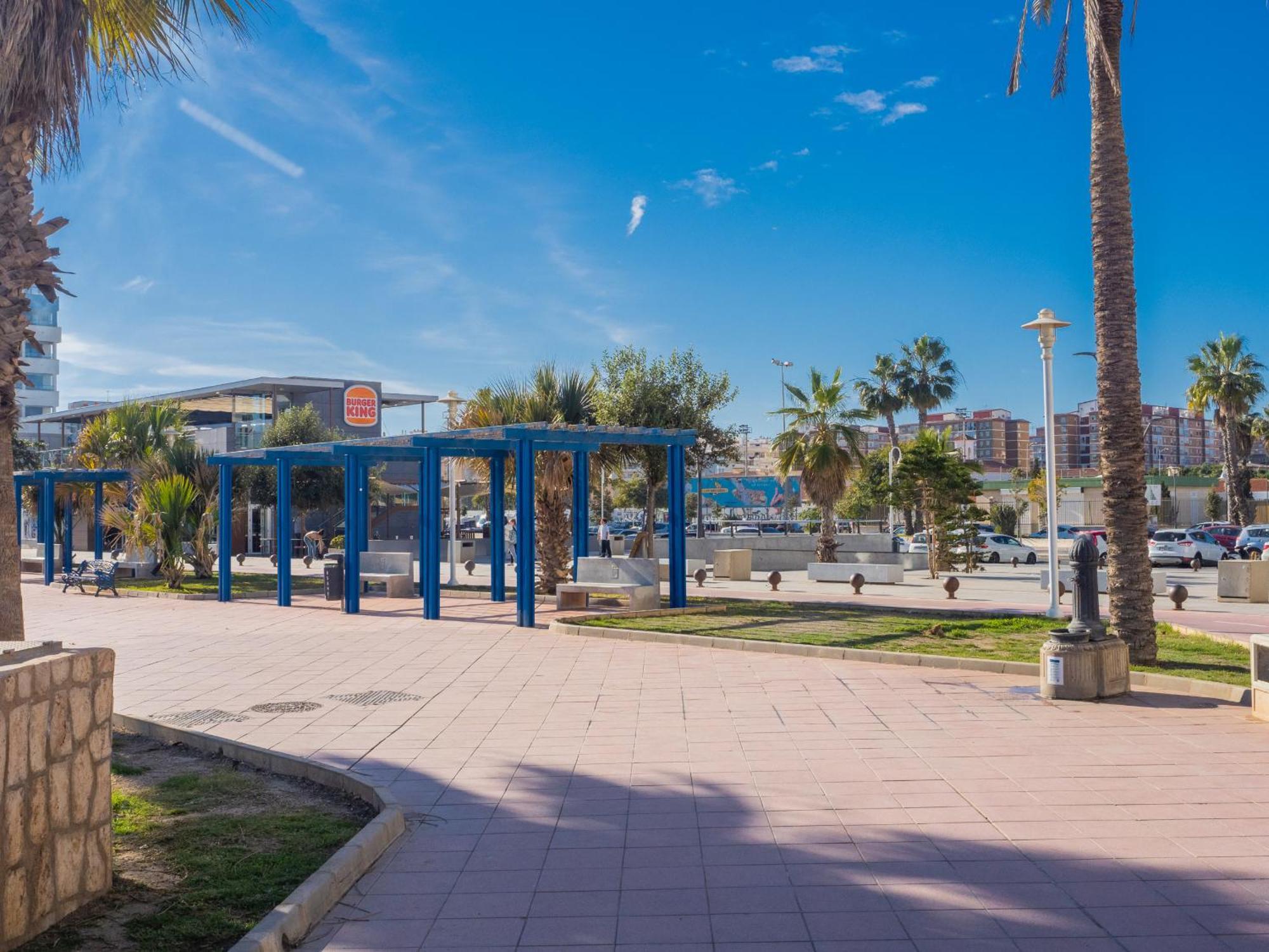 Cubo's Seaview Port & Free Parking Apartamento